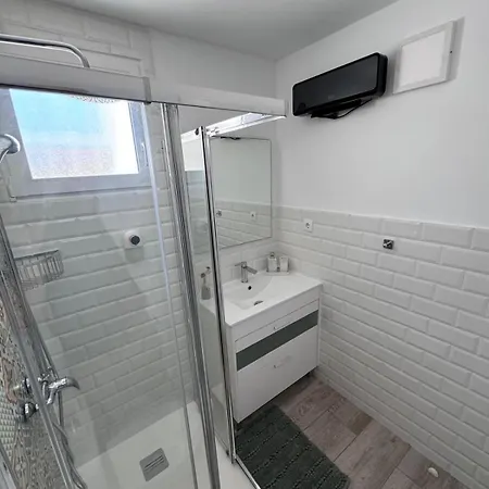 شاليه Chalet Adita Beach House